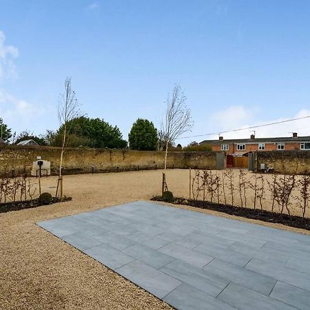 Fox Cottage, Within 5 Min Walk Of Bicester Village Εξωτερικό φωτογραφία