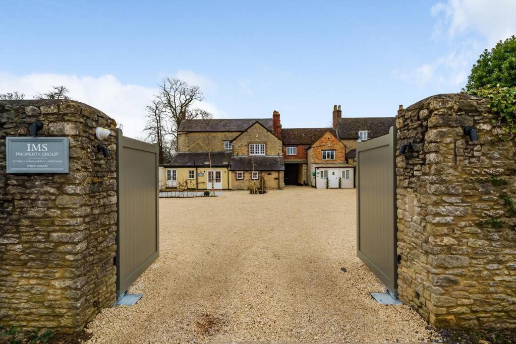 Fox Cottage, Within 5 Min Walk Of Bicester Village Εξωτερικό φωτογραφία